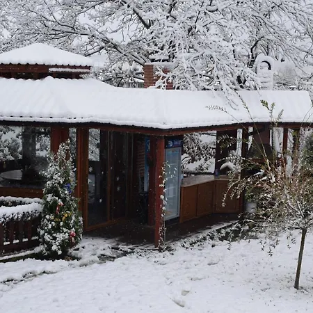 Two וילה קירקובו